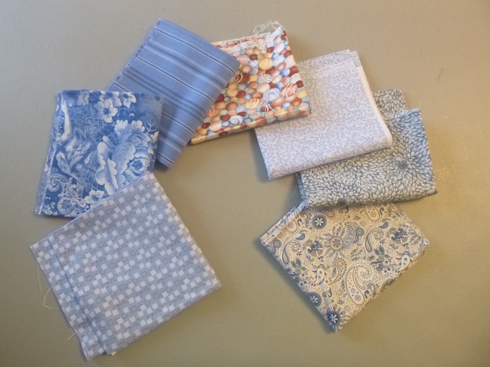 Fat Quarters Fabric Bundles – 7 pcs – 100% Cotton 18″ x 21″ Custom Arranged (1A)