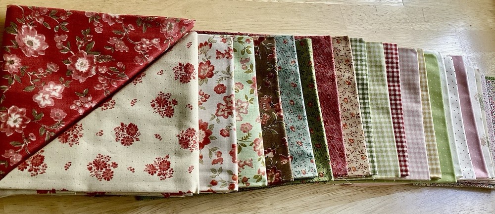 NEW/OOP “Quilter’s First Collection” 25 Piece Fat Quarter BUNDLE, Licien/Japan