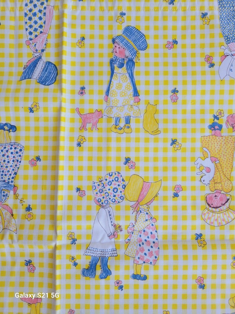 RARE VINTAGE HOLLY HOBBIE FABRIC WINDOW CURTAIN PANELS 44″X 25.5″