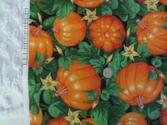 5128. DaIsy Kingdom ALL OVER LARGE PUMPKINS Craft COTTON FABRIC-44″ x 1-1/4 yds.