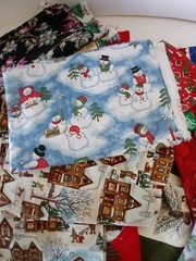 Fabric Lot 9+ lbs Quilt Christmas Crafting Remnants & Yards Vintage & Modern