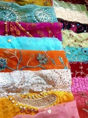 Abb 15pcsVintage Sari Georgette Fabric Remnants Embroidered Craft Scrapbook DUP3