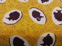 Vtg 1930s-40s Feedsack Fabric Golden Yellow w Brown & White Cameos Ladies Unopen