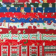 Lot of 100 pcs Christmas Fabric Charm Pack 5x 5″ SQUARES Holiday Quilting Fabric