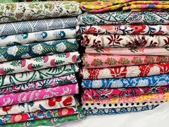 Floral Vintage 100% Cotton Fabric Bundles Fat Quarters Squares Craft Sewing
